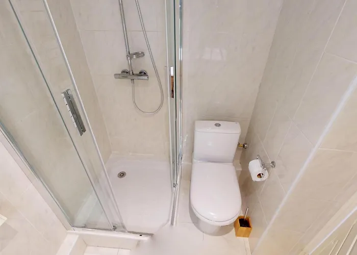 Renove Avec Balcon Et Garage En Plein Coeur De - Fr-1-196-375 Apartamento *